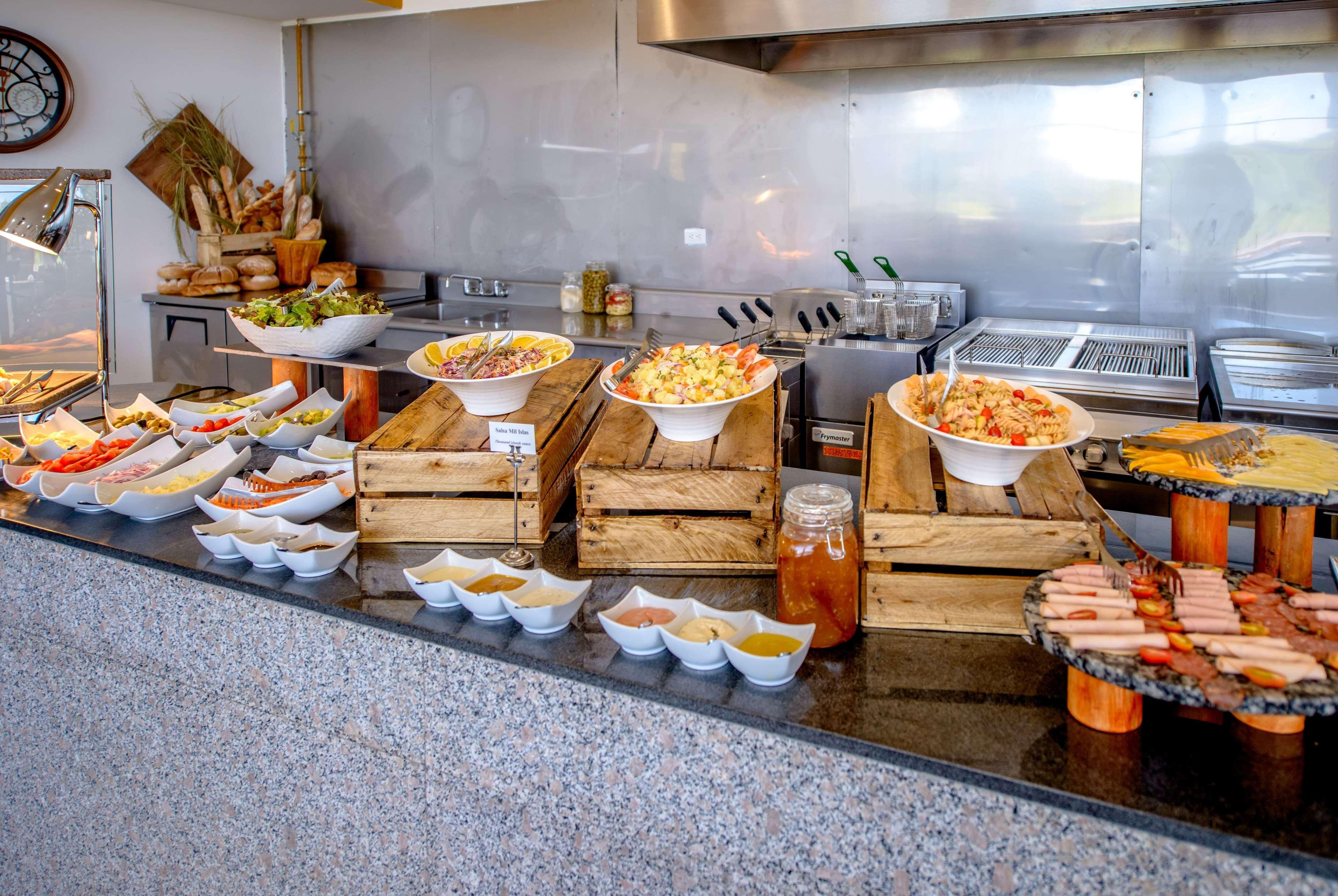 Wyndham Manta Sail Plaza Hotel And Convention Center Екстер'єр фото